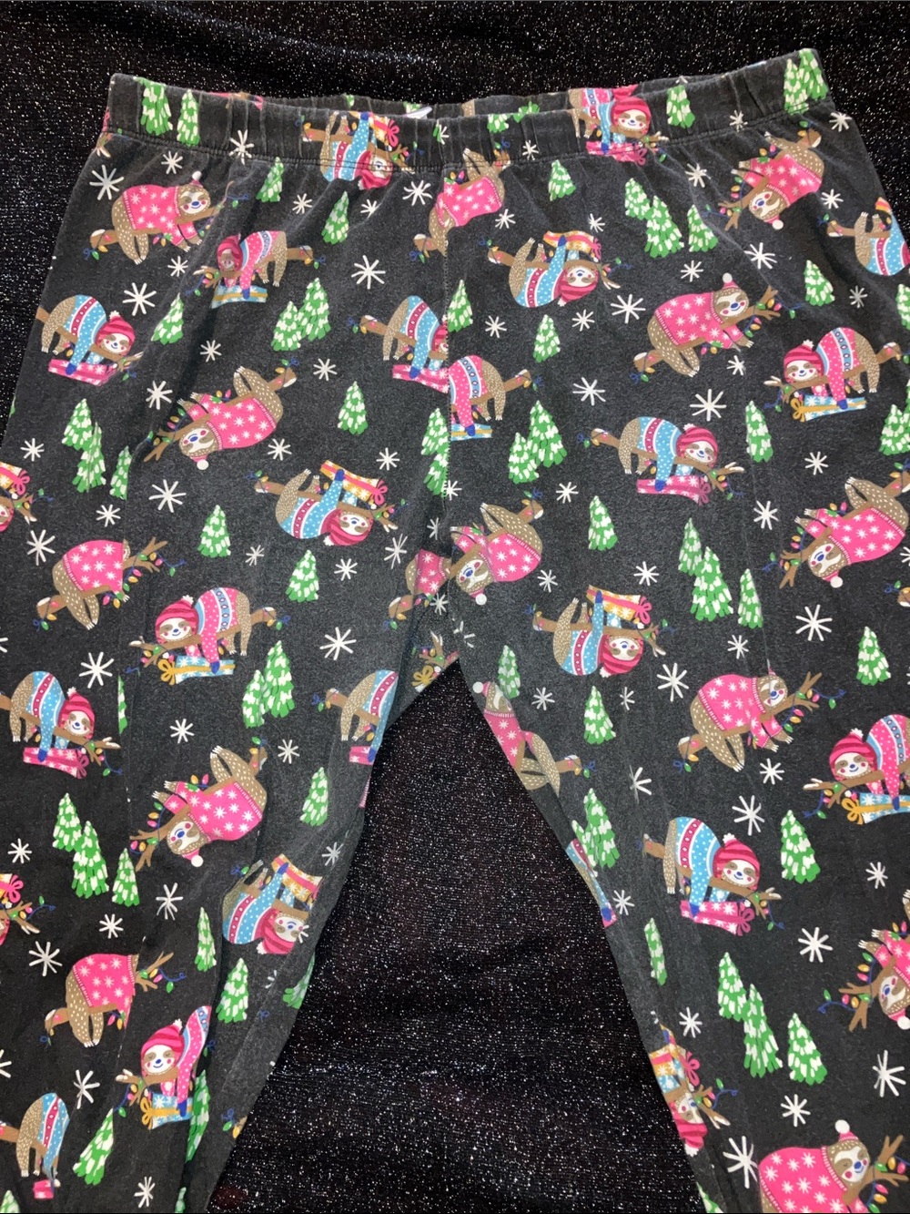 6/$15 No Boundaries Black Holiday Sloth Leggings with Pink & Green Accents